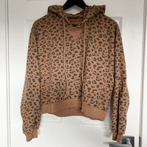 Abercrombie & Fitch Leopard Print Crop Hoodie
